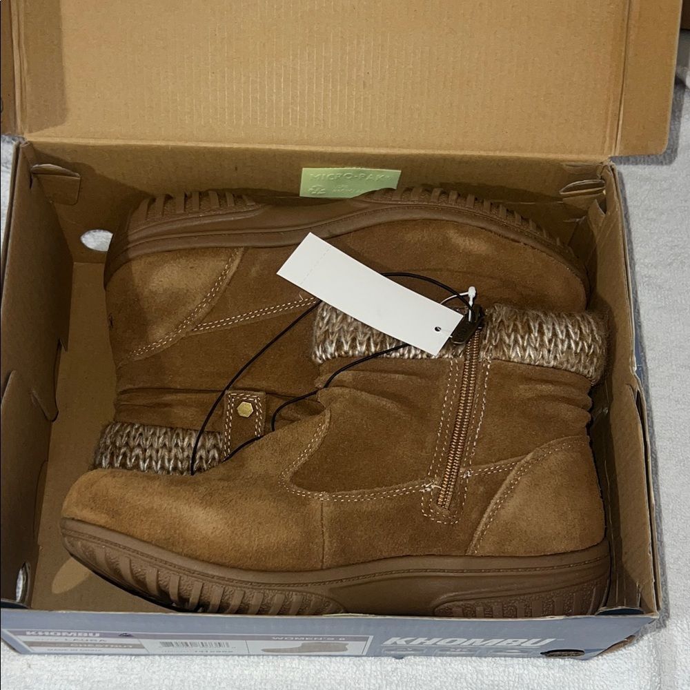 Khombu Tan Boots with Knit Accent